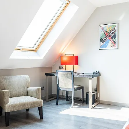 Relais De L'empereur 3*