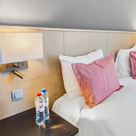 Relais De L'empereur 3*