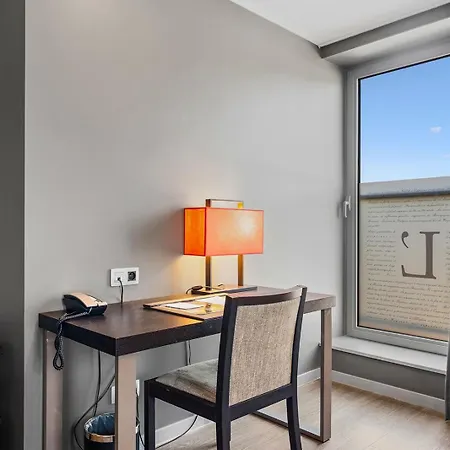 Relais De L'empereur 3* Genappe